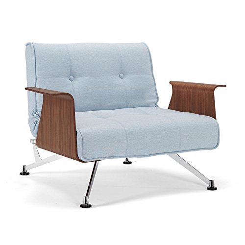 Innovation Clubber 03 Sessel, hellblau Bezug 556 Soft Icy Blue Armlehnen walnuß Liegefläche 114x90cm